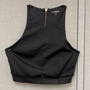 Black peep hole crop top